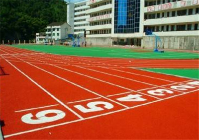 新疆图木舒克塑胶跑道厂家|新疆和田塑胶跑道厂家 