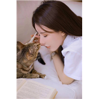 詹娜芝