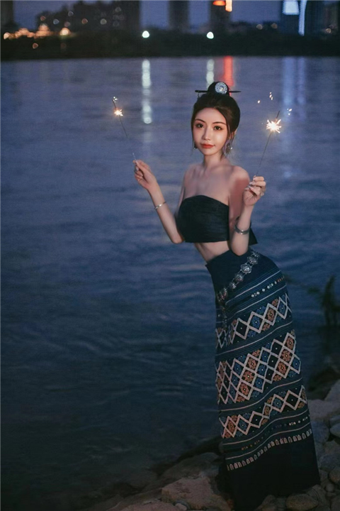 詹娜芝