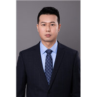 上海梁亮医生隆鼻整形