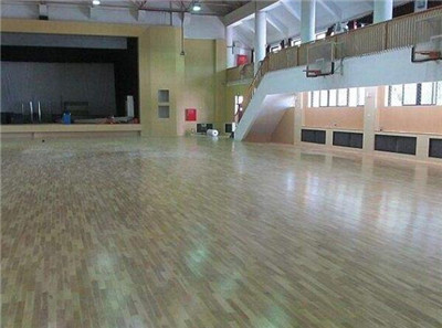 新疆体育木地板|新疆克孜勒苏室内田径场案例 