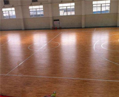 新疆运动木地板厂家|体育馆专用实木地板 