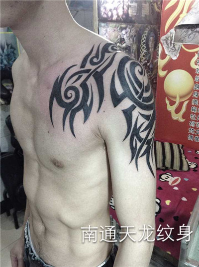 南通专业纹身_专业洗纹身 