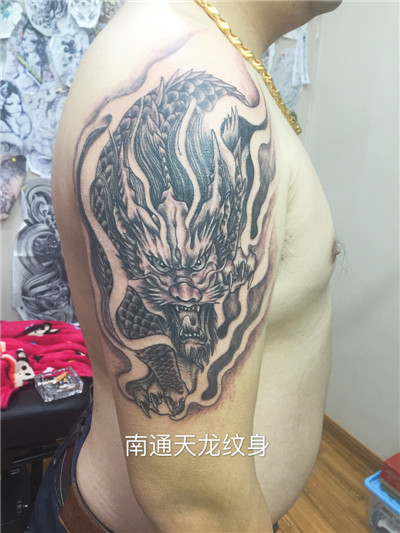 南通纹身店哪里比较好_遮盖各种皮肤白斑 
