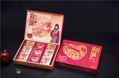 彩旗悦心《昆明中秋节月饼》 