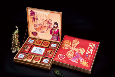 彩旗锦绣云南《昆明中秋节月饼》 