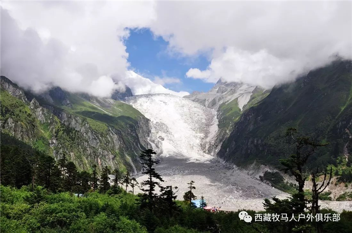 川藏线旅游包车哪家好 