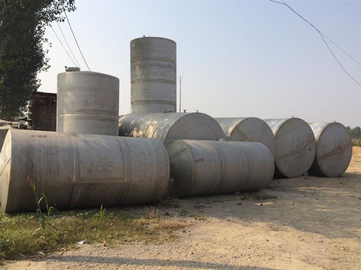新闻：辽宁沈阳白钢罐铁罐回收出售厂家联系方式√欢迎你 
