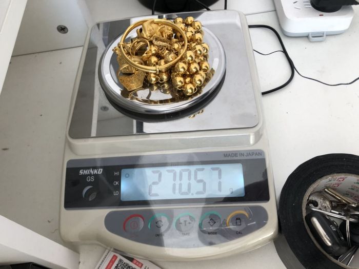 黄岛黄金回收 