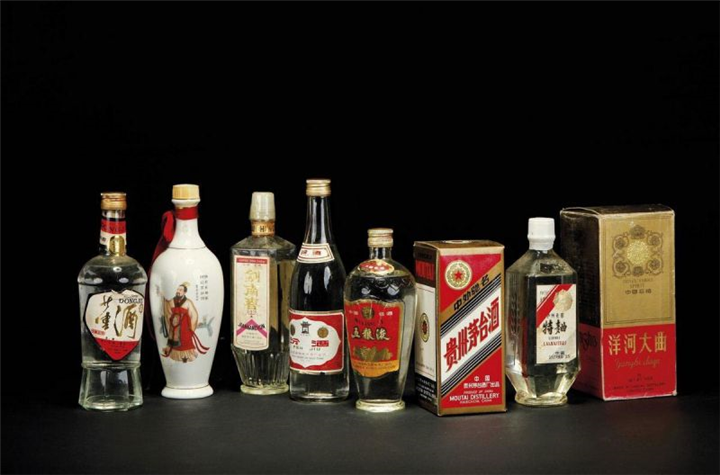 绍兴大量回收95年96年97年98年99年茅台酒 