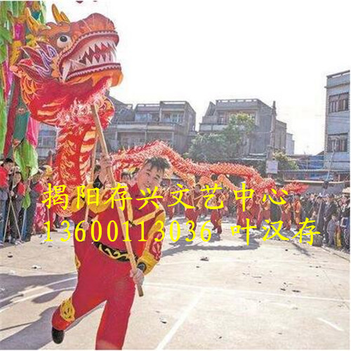 潮州龙狮队，潮州龙狮表演，潮州舞狮表演 