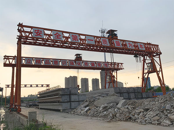 福建三明龙门吊出租厂家采用电气调速 
