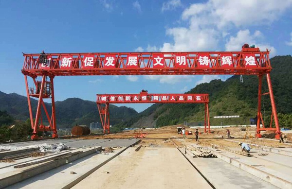青海西宁龙门吊出租厂家年底正是优惠的时候 