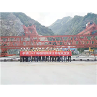 甘肃嘉峪关架桥机租赁160吨铁路架桥机