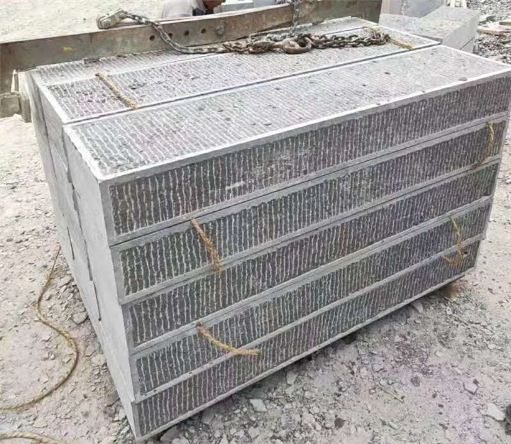 青石錾道面 