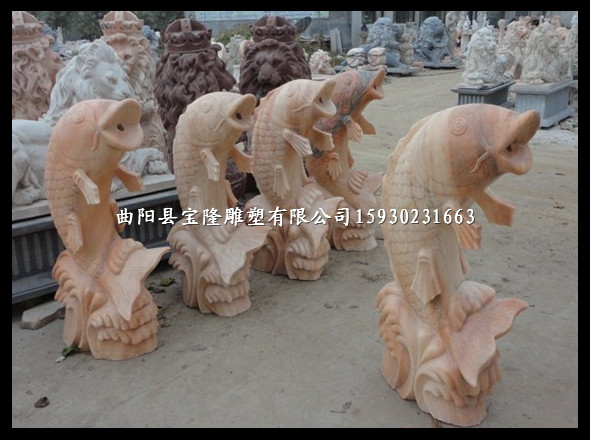 晚霞红石雕鱼壁泉喷水鱼雕刻鲤鱼跃龙门雕塑 