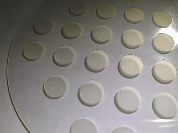 光学镀膜玻璃激光划片肖特玻璃激光钻孔精密刻槽来图定制