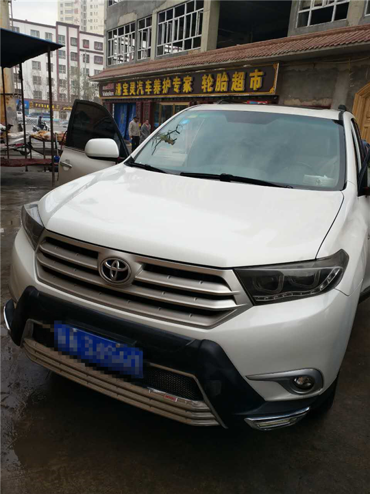 任我行汽车租赁、喀什汽车租赁、喀什汽车租赁师傅 