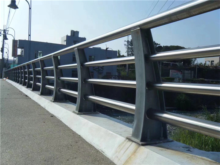 合肥道路护栏厂家直销