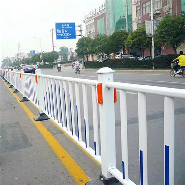 颍上道路护栏厂家