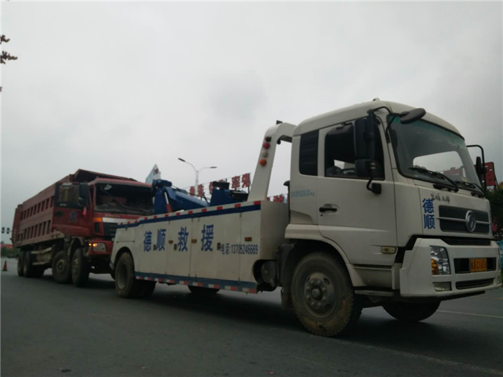 南宁24小时汽车救援道路救援公司