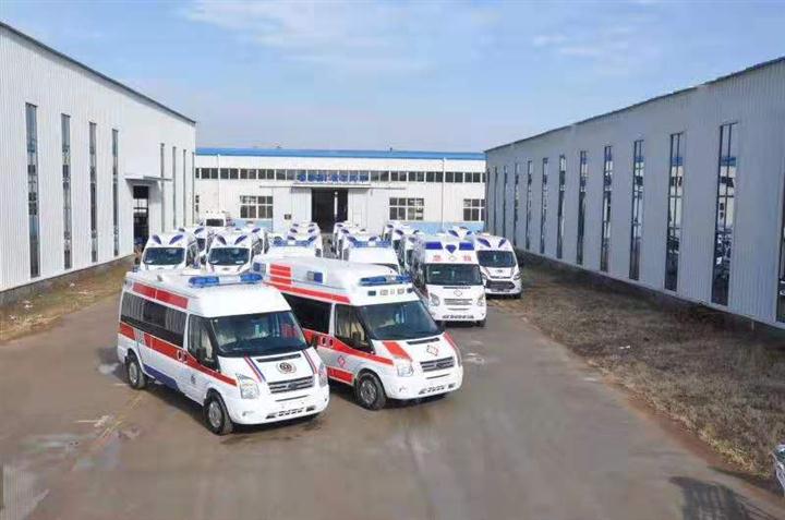 贵阳救护车出租http://www.gzjhc.51sqw.com/ 