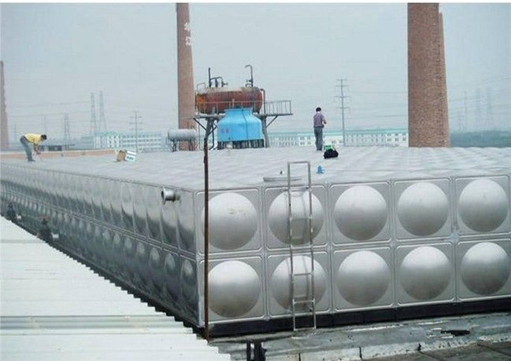 南宁水塔厂装备先进生产设备 