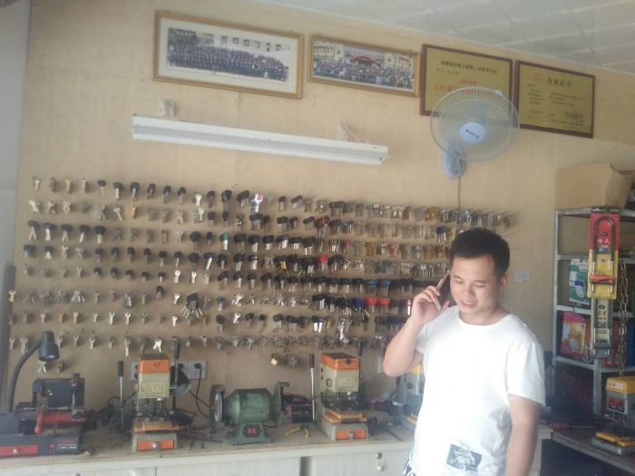 甘蔗智能锁具维修安装13696844110林先生