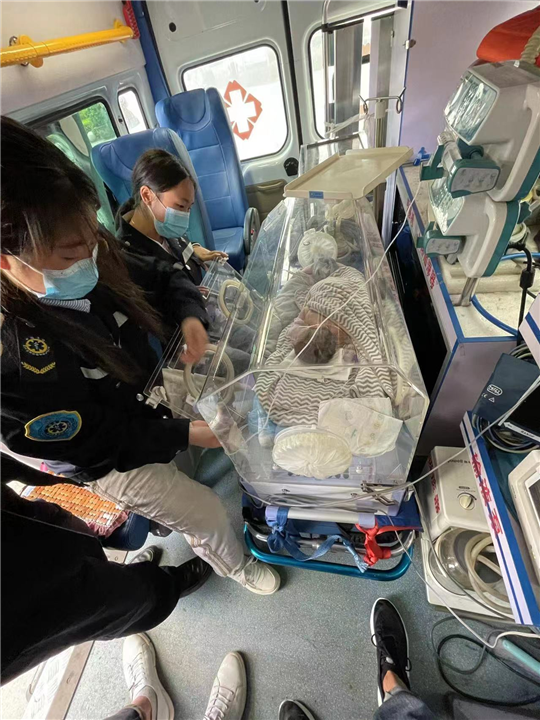 云南救护车接送病人出院、云南救护车大型活动保障服务