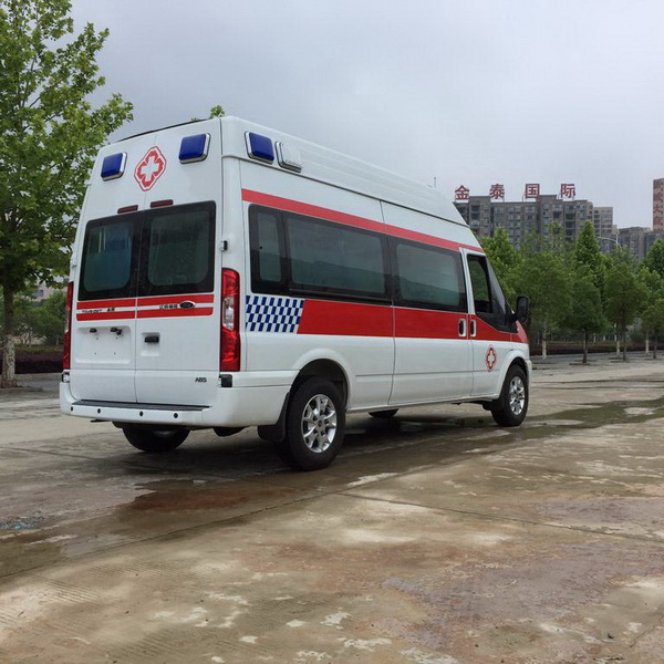 乌鲁木齐救护车长途接送