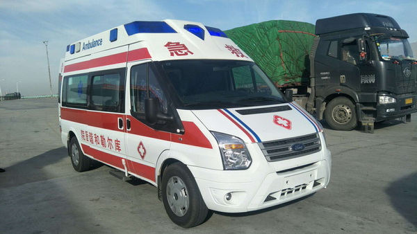 库尔勒长途救护车出租怎么收费