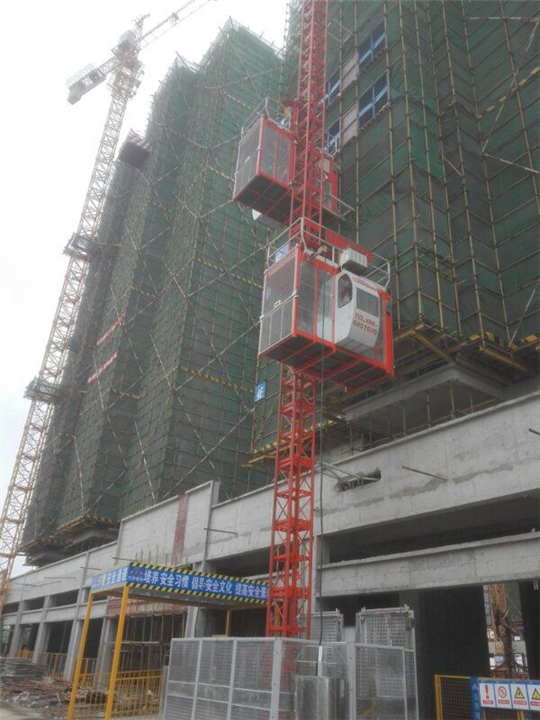 防城港施工电梯出租-防城区施工电梯出租电话 