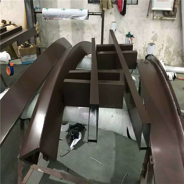 幕墙异形铝方通价格