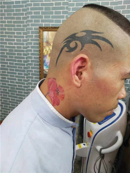 石狮纹身店