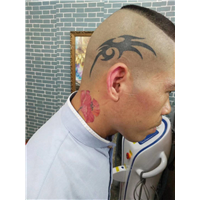 石狮纹身店