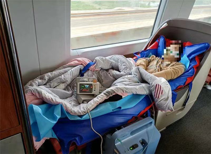 成都救护车转运，成都跨省救护车，成都个人救护车