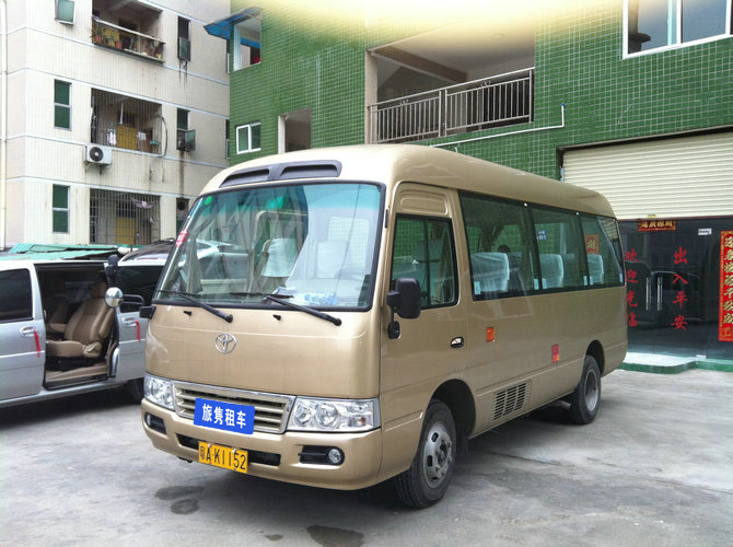 广州中巴租赁价格