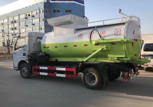 东风大多利卡餐厨垃圾车