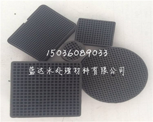 北京蜂窝活性炭厂家热线