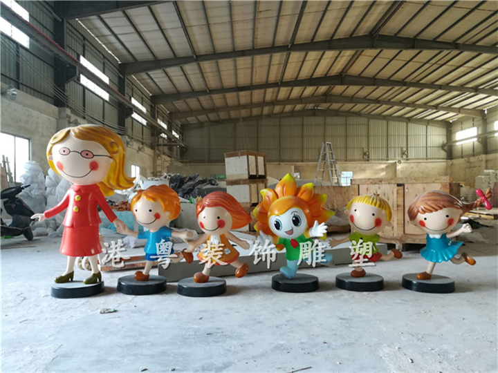 玻璃钢商场美陈动漫卡通雕塑定制