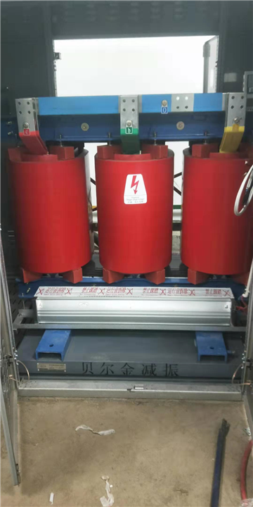 变压器防噪台