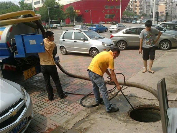 南京专业疏通公司厕所疏通  下水管道疏通-找哪家好？ 