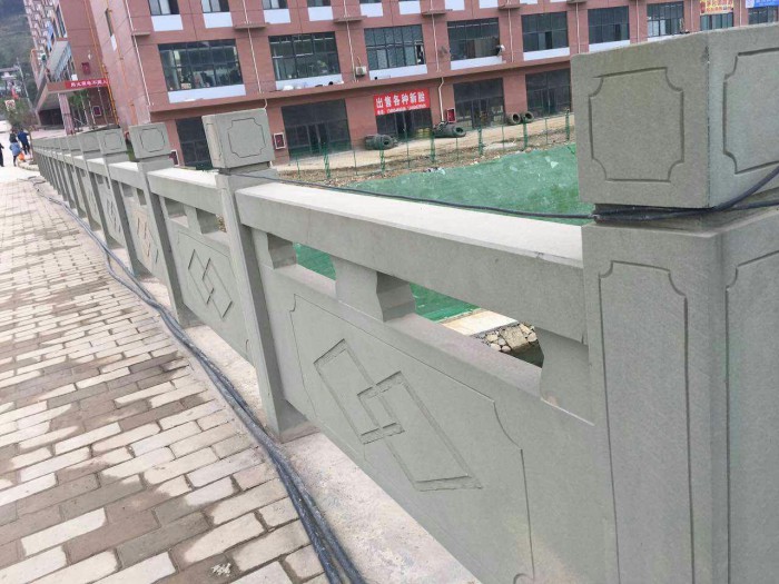 石栏杆