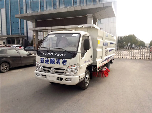 辽宁扫路车供应 