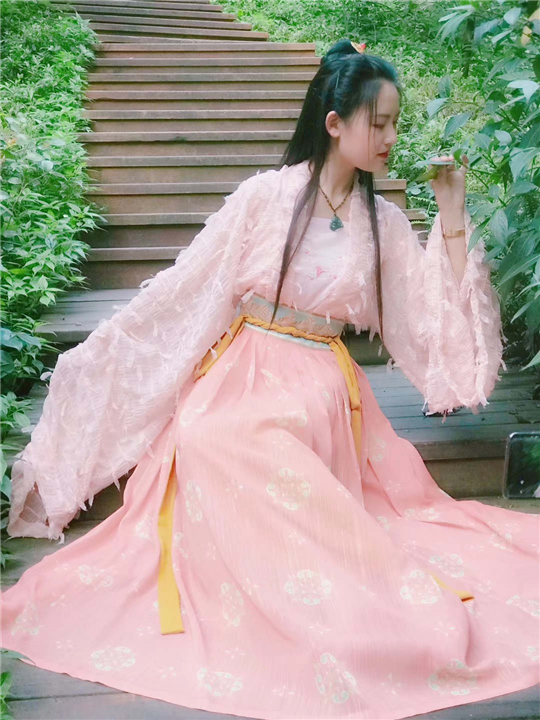成都服装设计工作室 