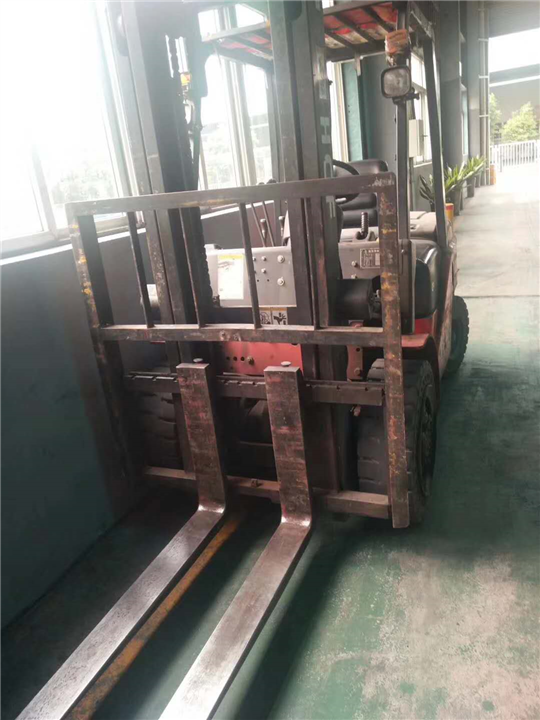 力康路附近叉车出租