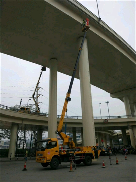 四川高空车租赁公司