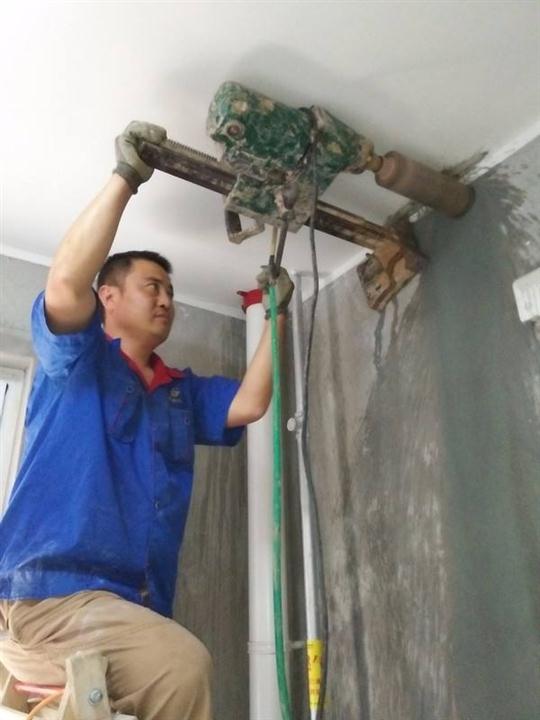 上饶打孔钻孔师傅