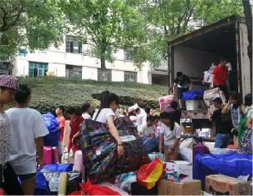 深圳龙华学生搬家