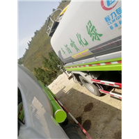 洒水车除了给路面洒水降尘还能